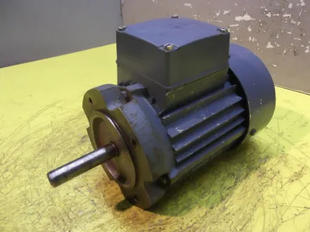 Greiffenberger 3 DEKF 63a - 2 Elektromotor 0,18 kW 2800 U/min – RESALE