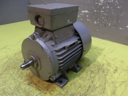 Siemens 1LA5063-2AA20 Elektromotor 0,25 kW 2765 U/min – RESALE