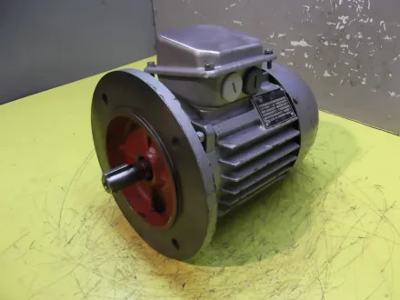 Iaea MA 19F165-4 Elektromotor 0,55 kW 1395 U/min – RESALE