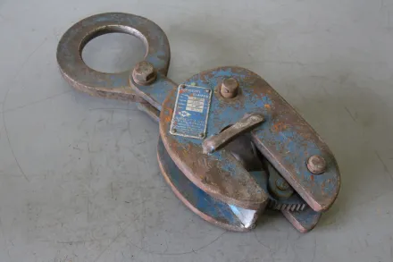 Siegert 2500 kg Blechklemme 1-30 mm – RESALE