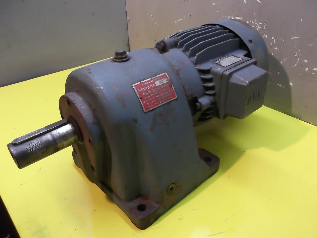ABM IIb/D15/8 Getriebemotor 0,37 kW 17 U/min