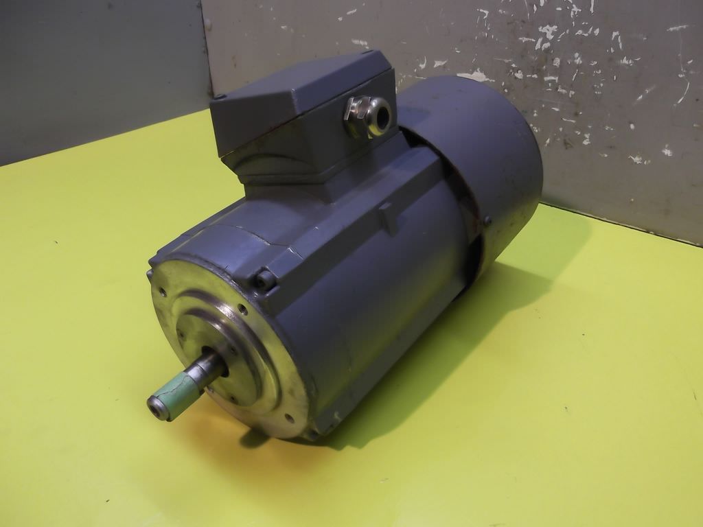 Zürrer TFVB9 95/4-8 Electric motor 0.48/0.3 kW 700/1400 Rpm