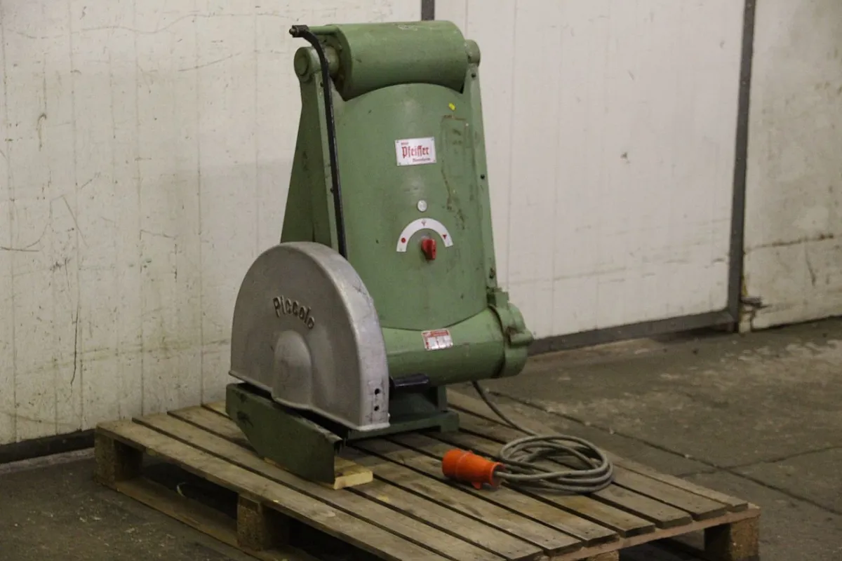 Astor 862 Knopfmaschine