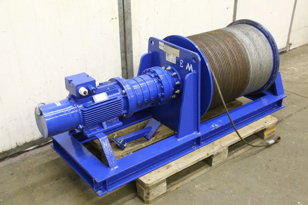 Planeta SB-305-E-Hubwinde Seilwinde 2000 kg