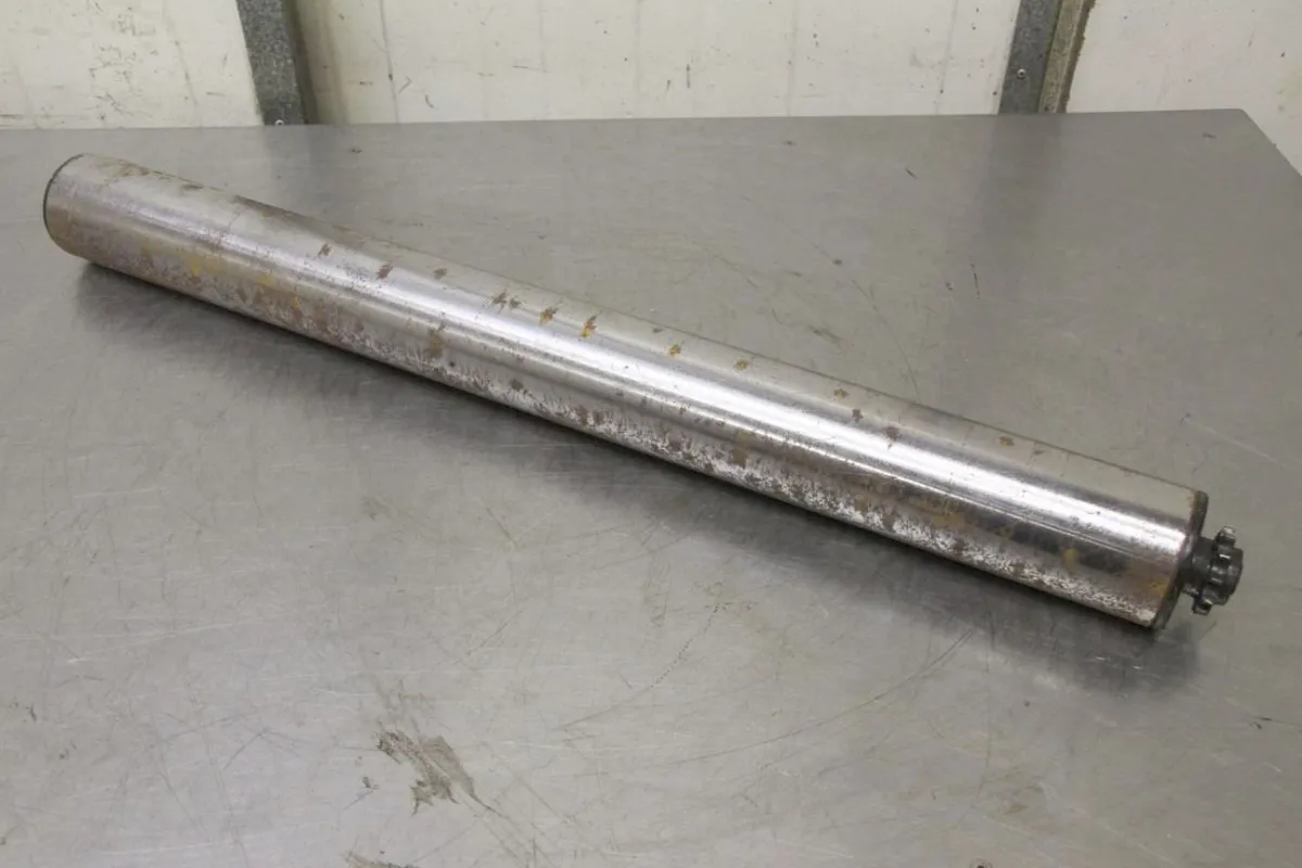 Stahl Ø 80 x 800 mm mit Kettenrad Förderbandrollen Transportrollen