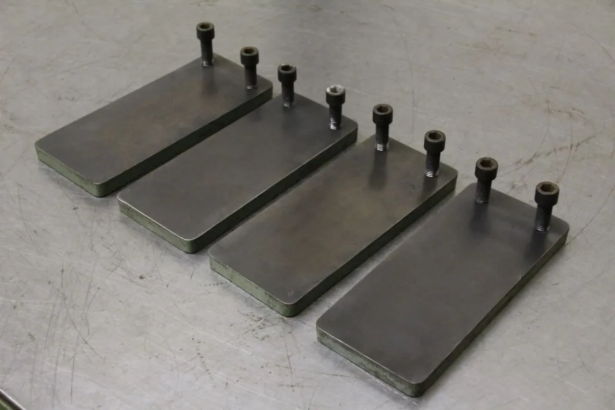Guss 94/220/H15 mm Aufspannplatte Fräsauflage 4 Stück