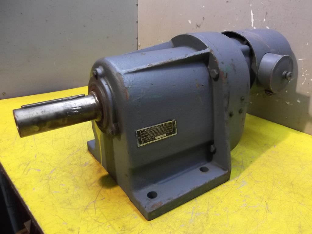 Unbekannt Kein Typ Getriebemotor 0,18 kW 8,5 U/min
