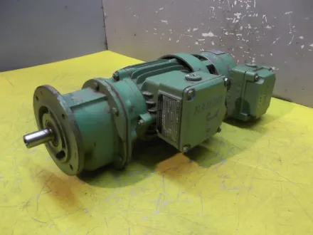 Bauer G062-20/DK64-163L Getriebemotor 0,18 kW 55 U/min – RESALE