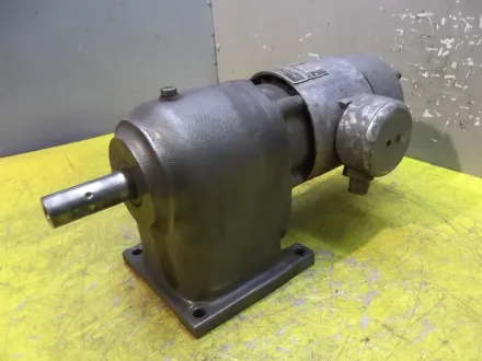 Stephan Werke ZD048 Getriebemotor 0,11 kW 13 U/min – RESALE