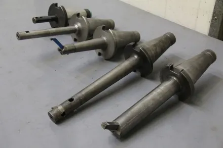Kelch Wellengrößen 22-40 mm Ausdrehkopf SK50  5 Stück – RESALE