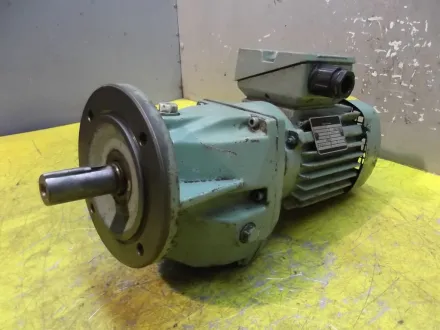 Vem ZG0KMR63G4 Getriebemotor 0,37 kW 100 U/min – RESALE