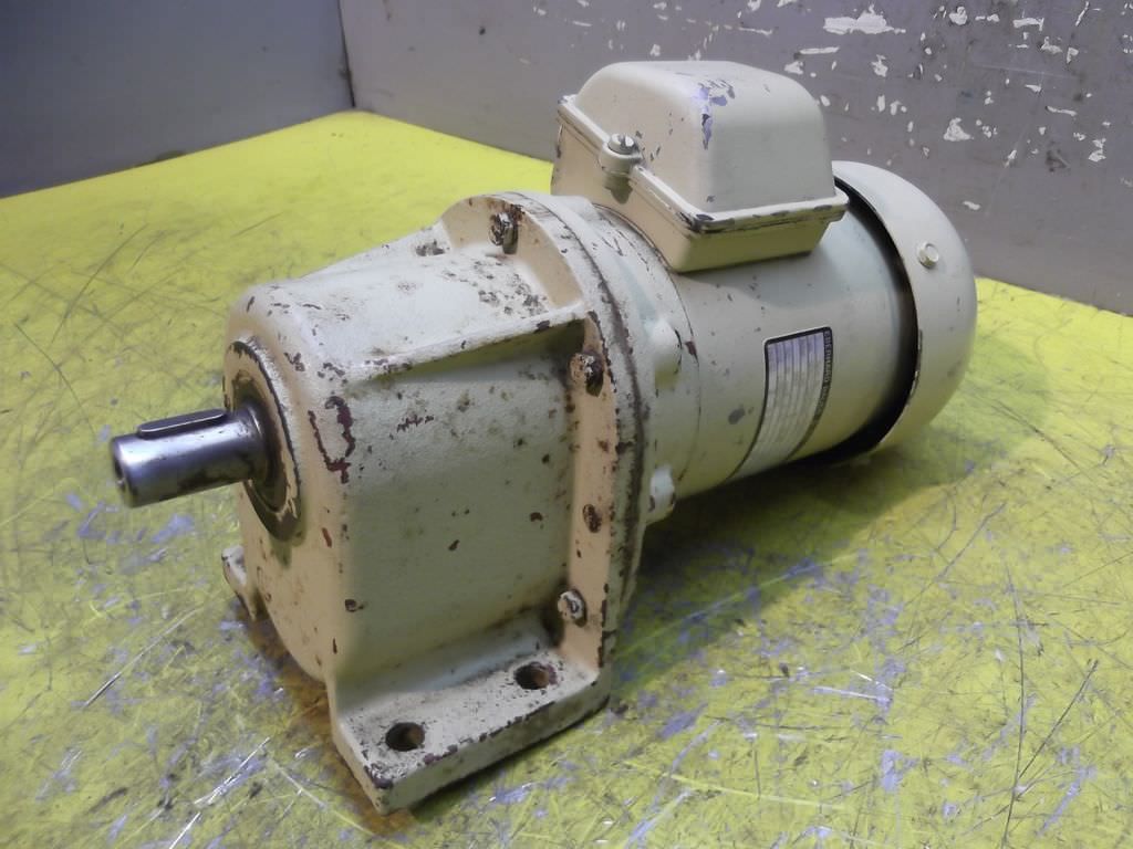 Bauer GO62-10/DO44-141-L Getriebemotor 0,11 kW 32 U/min