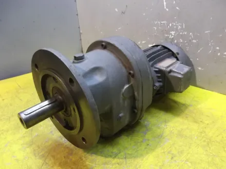 Bockwoldt CB29-71K/4D Getriebemotor 0,25 kW 7,6 U/min – RESALE