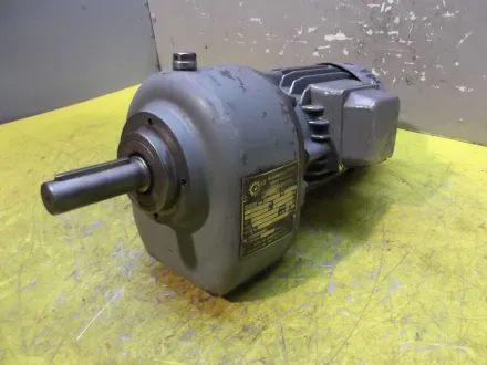 Nord SK10/63/4 Getriebemotor 0,09 kW 119 U/min – RESALE