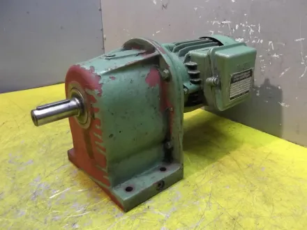 Bauer DK640/163 Getriebemotor 0,25 kW 42 U/min – RESALE