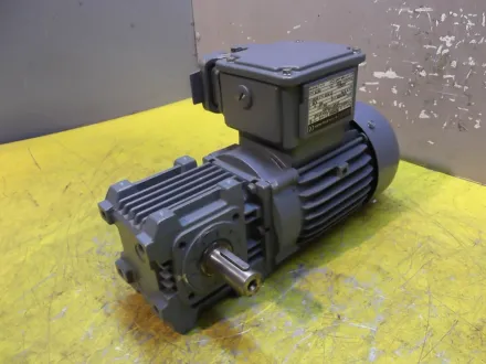 Bauer BS04-71V/D06LA4-TOF-ST/AM Getriebemotor 0,25 kW 65/78 U/min – RESALE