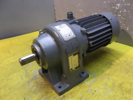 Nord M63A4 Getriebemotor 0,135 kW 18 U/min – RESALE