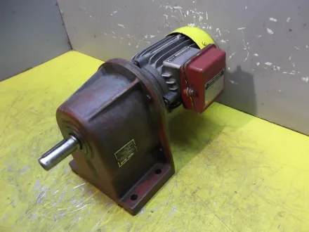 Bauer DK660/163L Getriebemotor 0,18 kW 27 U/min – RESALE