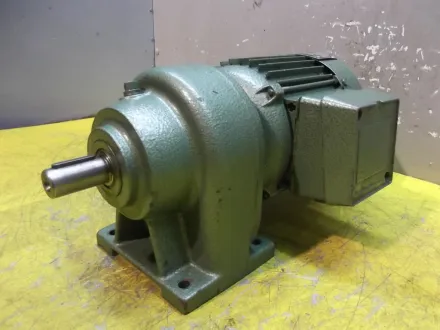 Vde 01.71S/4 Getriebemotor 0,25 kW 120 U/min – RESALE
