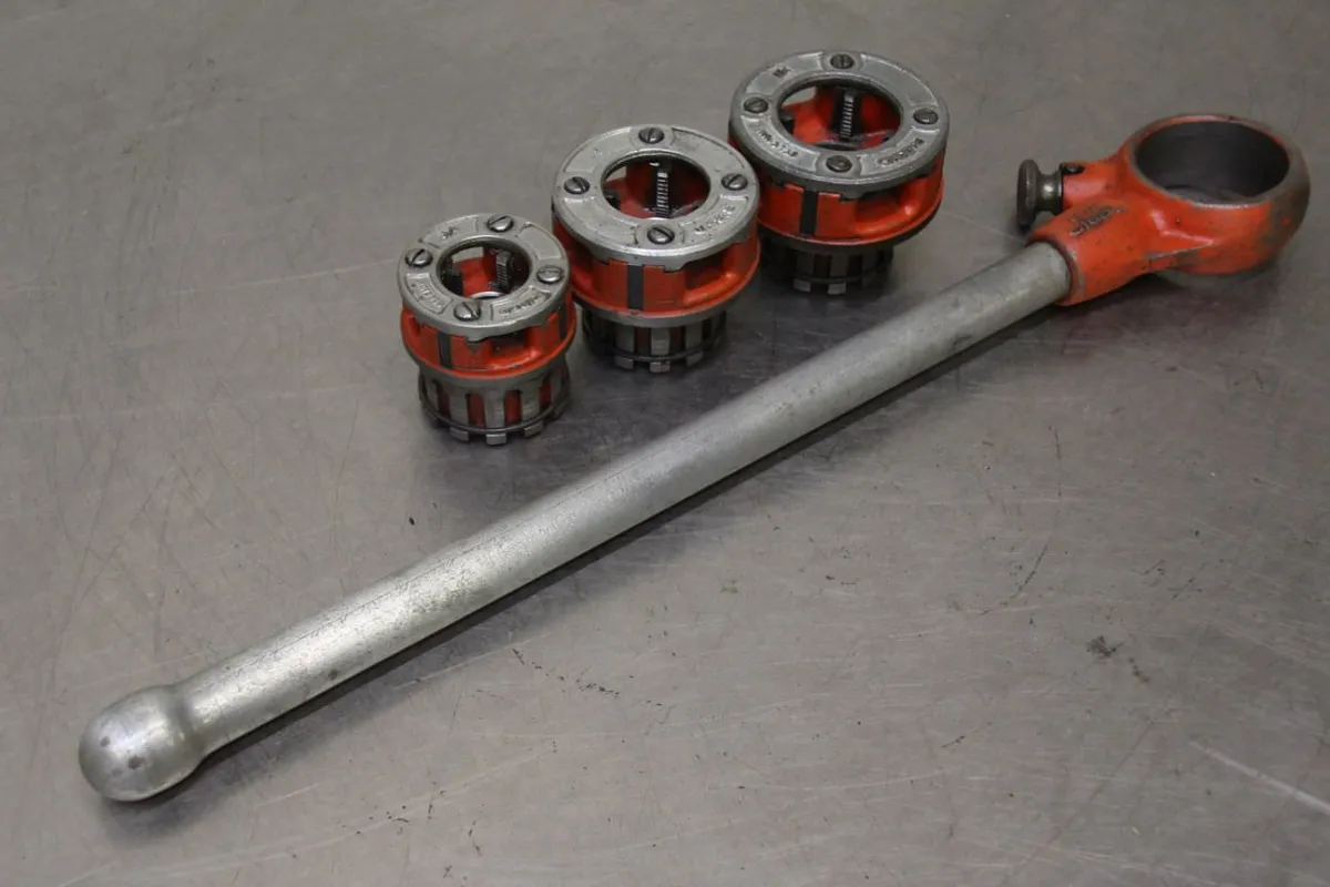 RIDGID 111-R/12-R Schneidkluppensatz 3/4-2 Zoll