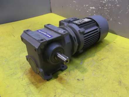 Sew Eurodrive S32D63L4B03 Getriebemotor 0,25 kW 62 U/min – RESALE