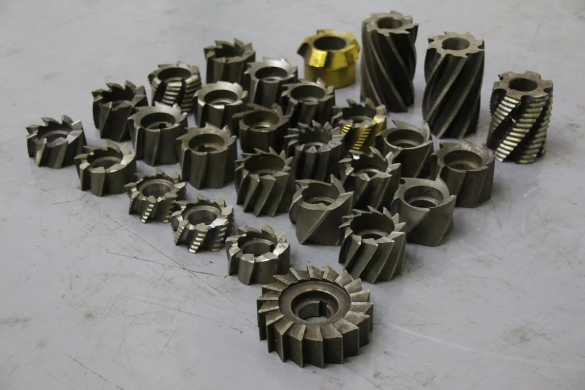 WMW Aufnahme 22 mm Walzenstirnfräser 28 Stück