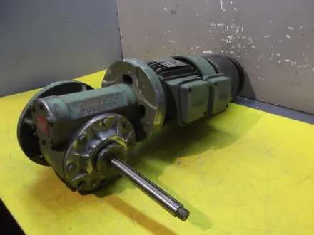 Bonfiglioli MVF62/FC Getriebemotor 0,37 kW 56 U/min – RESALE