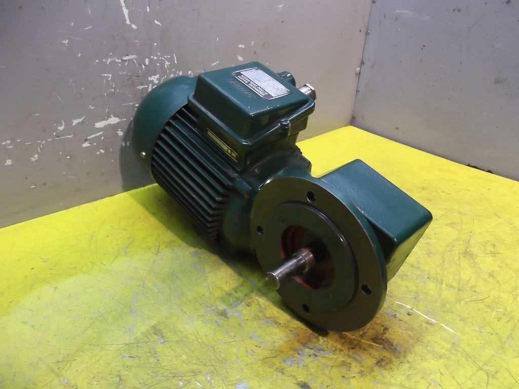 Bauer DK84S4-2122/200 Getriebemotor 0,55 kW 68 U/min