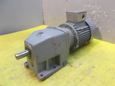 Nord SK71L/4 Getriebemotor 0,37 kW 53 U/min – RESALE