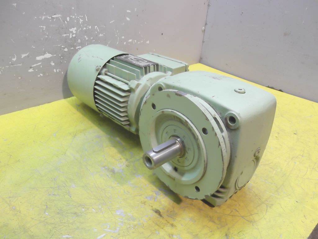 SEW Eurodrive SF40DT71C-4BM Getriebemotor 0,25 kW 15 U/min