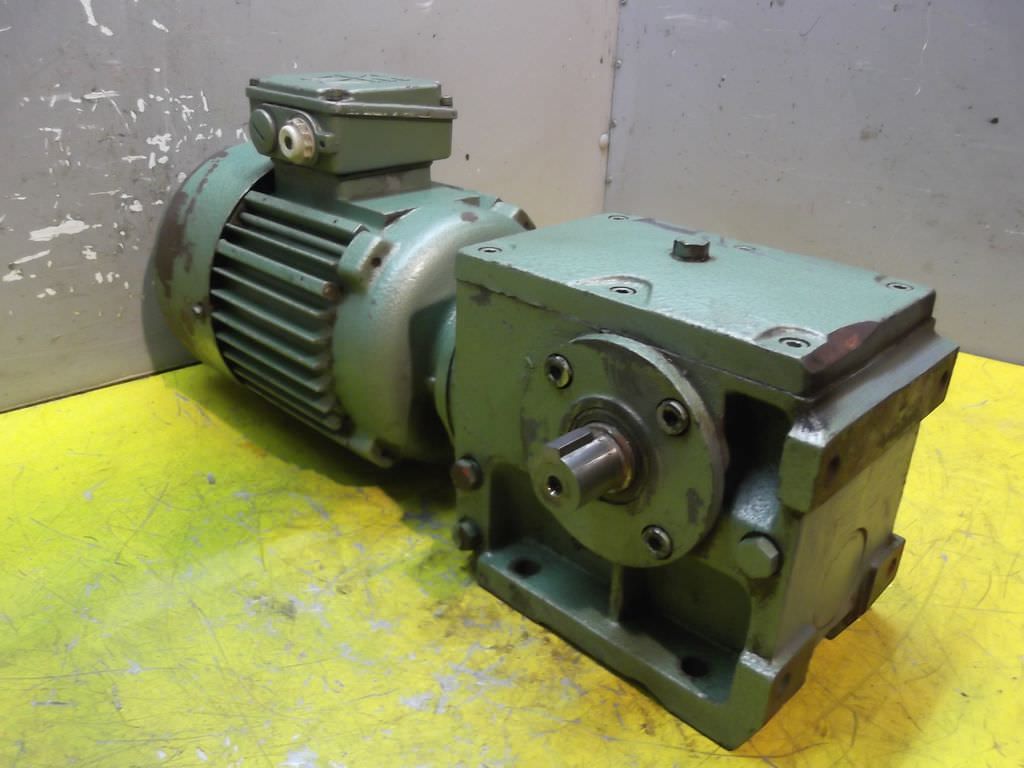 SEW EURODRIVE SSG2WD90L-4 Getriebemotor 1,5 kW 164 U/min