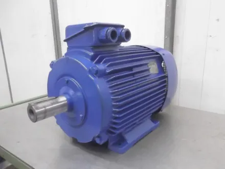Vem KMR180M8-4 Elektromotor 13/19 kW 730/1460 U/min – RESALE
