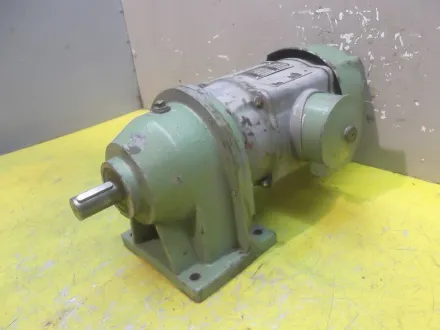 Bockwoldt CB03-42PD Getriebemotor 0,16/0,3 kW 45/90 U/min – RESALE
