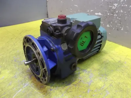 Motovario TKF/2 regelbarer Getriebemotor 0,25 kW 358-1850 U/min – RESALE