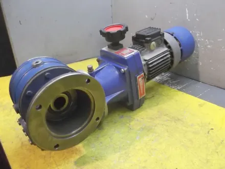 Ferri F30/D regelbarer Getriebemotor 0,37 kW 50-250 U/min – RESALE