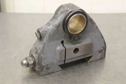 Bohrung 56 mm Gegenlager für Fräsmaschine – RESALE