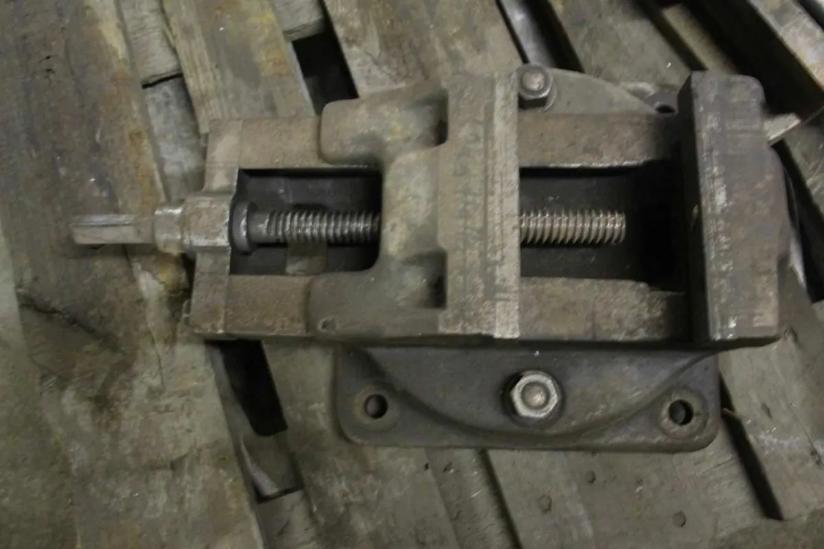 Stahl Spanweite mm Maschinenschraubstock