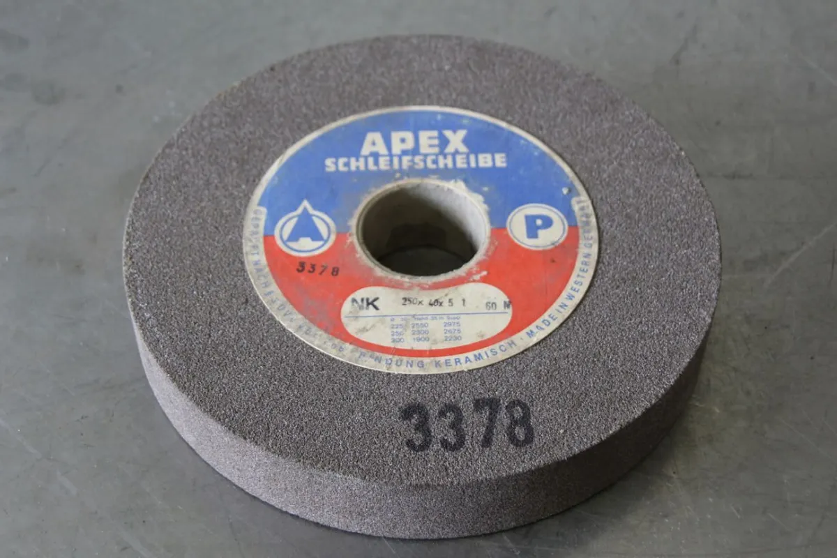 Apex Ø 250 Schleifscheibe