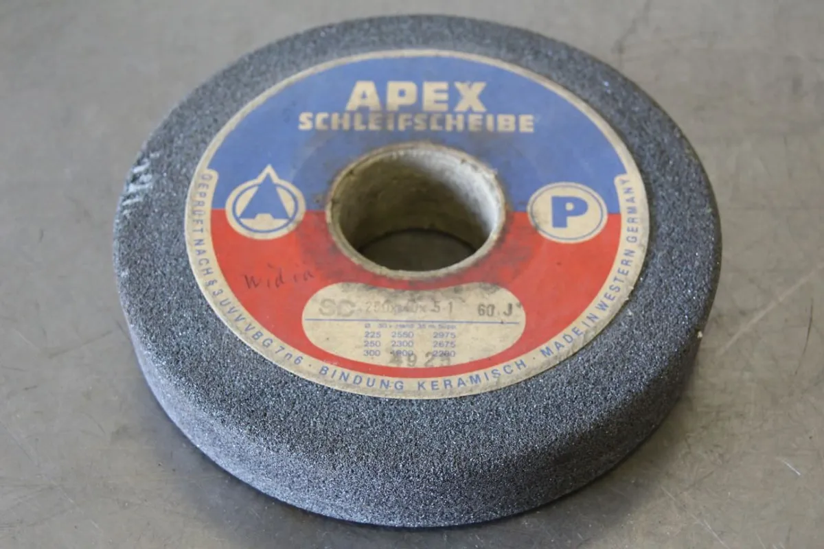 Apex Ø 200 Schleifscheibe
