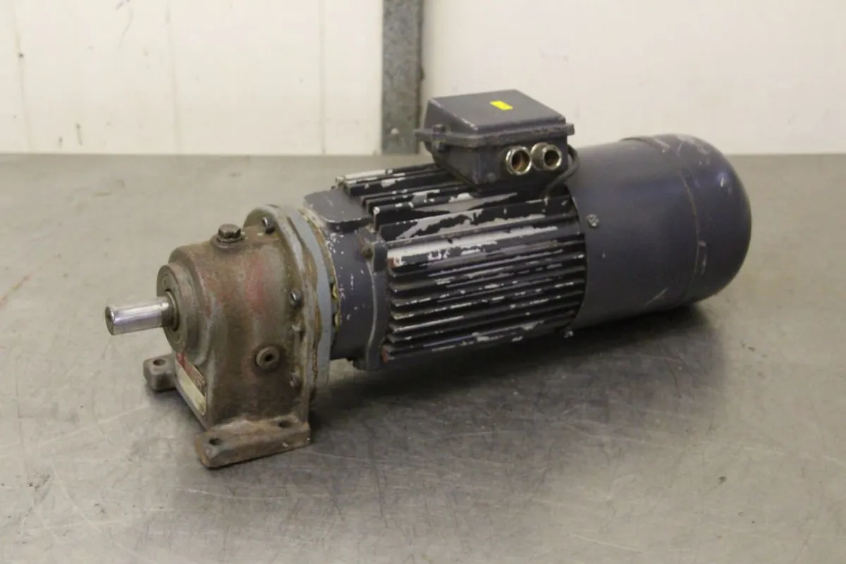 Nord 71L2GFOTG Gleichstrom Getriebemotor 0,37 kW 185 U/min