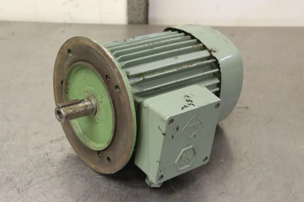 VEM KMERB90L2/288 Elektromotor 1,85 kW 2845 U/min