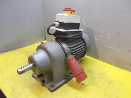 Nord SK25-90S/4 Getriebemotor 1,1 kW 65 U/min – RESALE