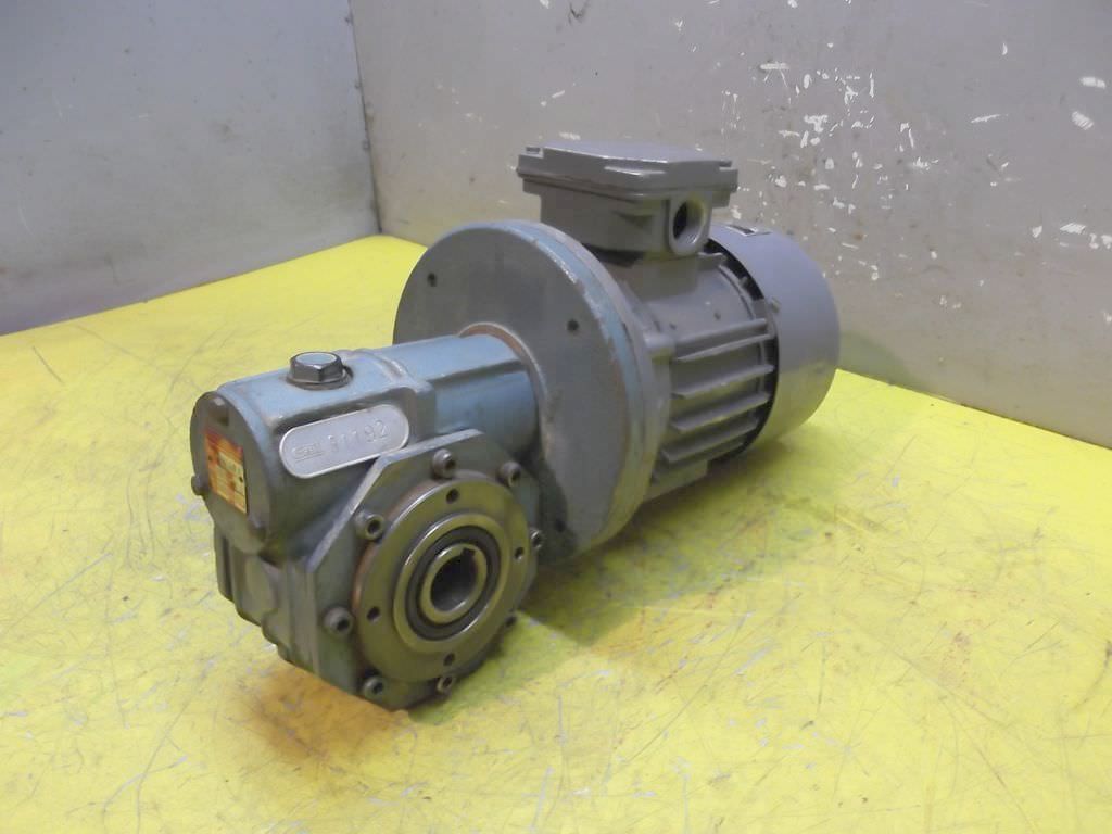 Blecher 71B-4 Getriebemotor 0,37 kW 93 U/min