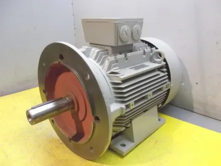 Siemens IEC160M Elektromotor 11 kW 2910 U/min – RESALE