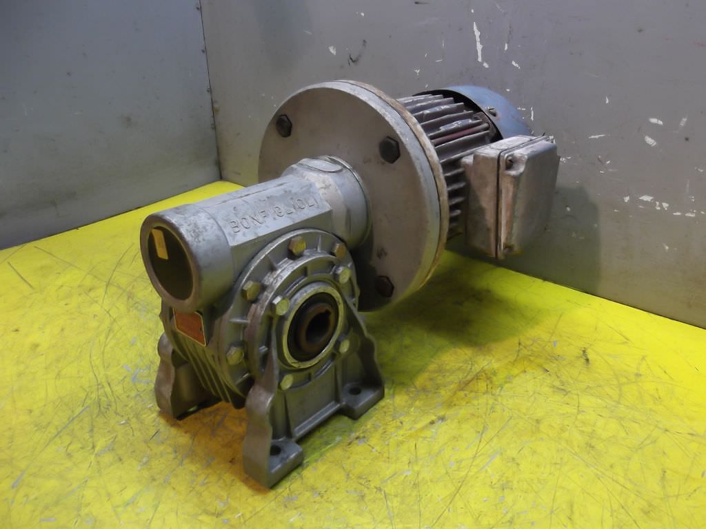 Blecher K80B-4 Getriebemotor 0,75 kW 46 U/min