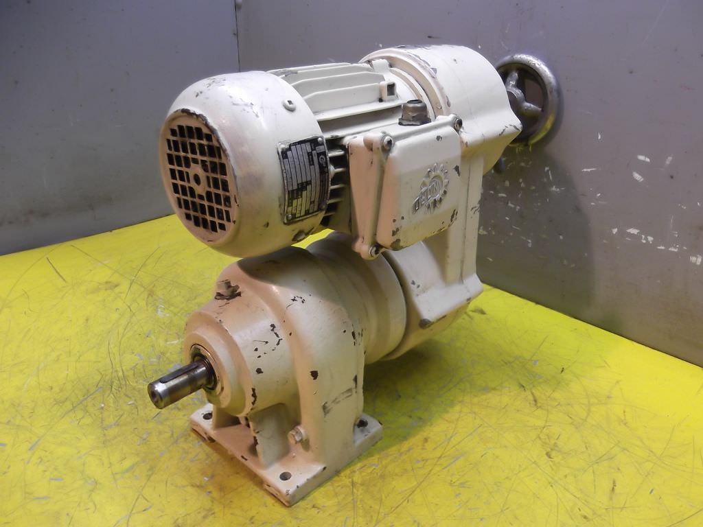 Nord Getriebebau SK01R-63L-4-100LU regelbarer Getriebemotor 0,18 kW 68-340 U/min