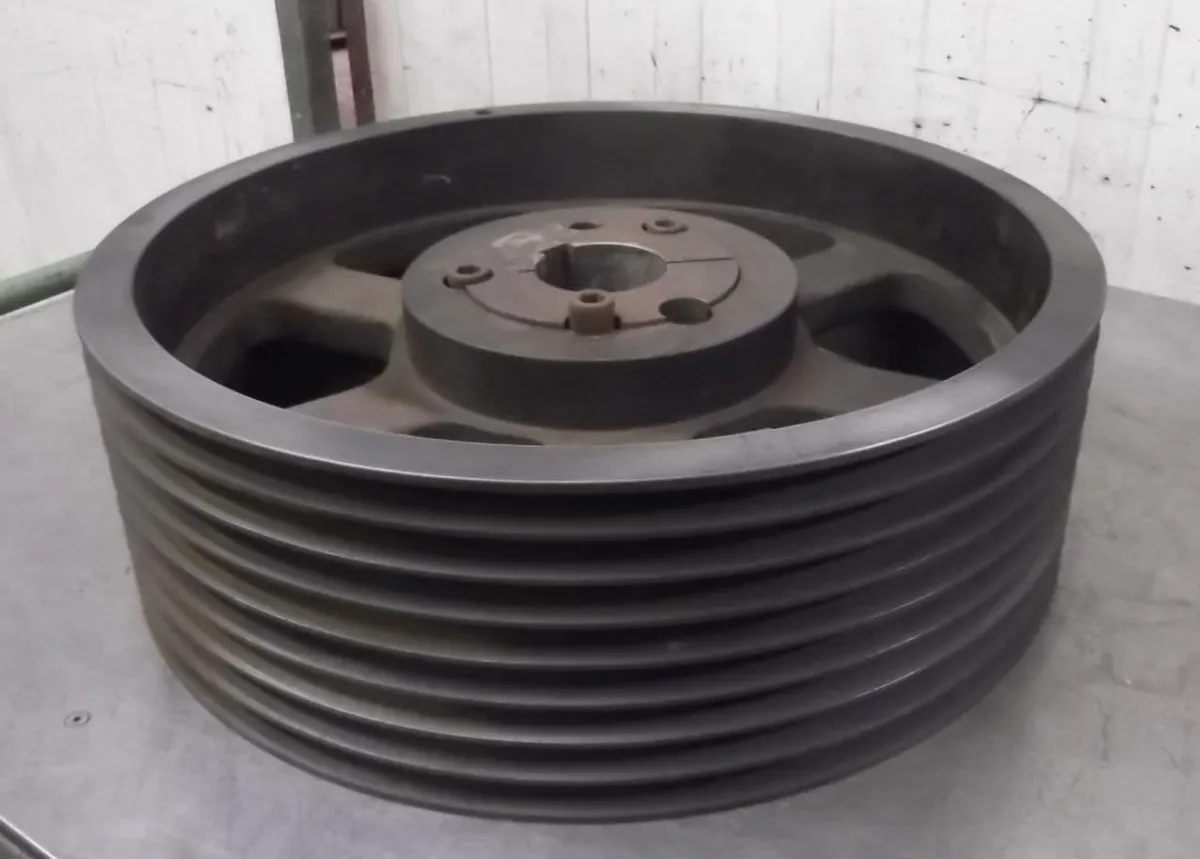 Guss SPB 507-8 (17 mm) Keilriemenscheibe 8 rillig