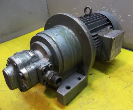 Reichert PC2/125ZAX Hydraulikpumpe – RESALE