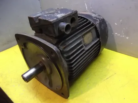 Vem KMR132S4 Elektromotor 6,8 kW 1440 U/min – RESALE