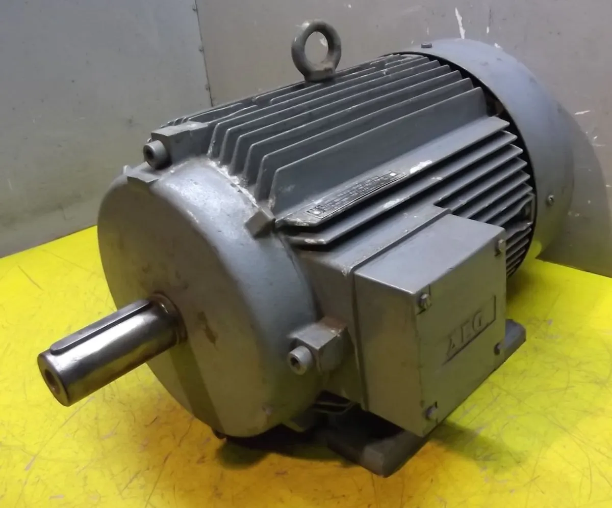 AEG AMV132MR8/4 Elektromotor 1,7/6,4 kW 720/1460 U/min